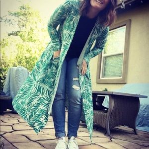 Lularoe Palm Sarah/Duster Cardigan